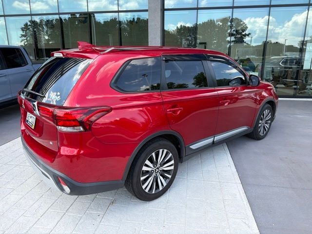 2020 Mitsubishi Outlander SE