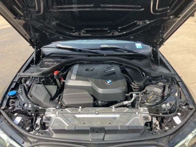 2025 BMW 3 Series 330i xDrive