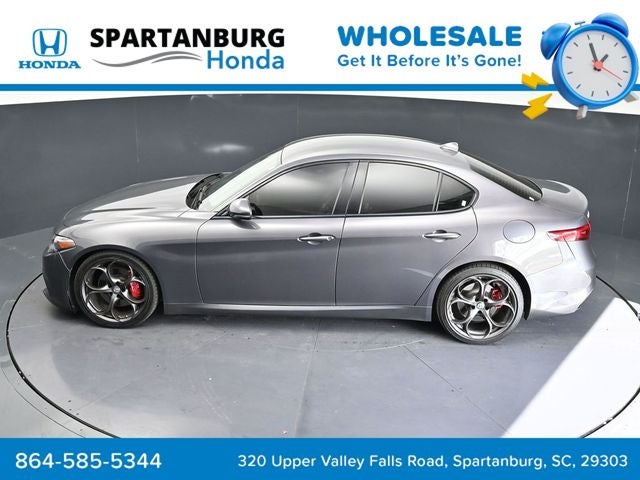 2017 Alfa Romeo Giulia Ti