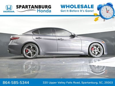 2017 Alfa Romeo Giulia Ti