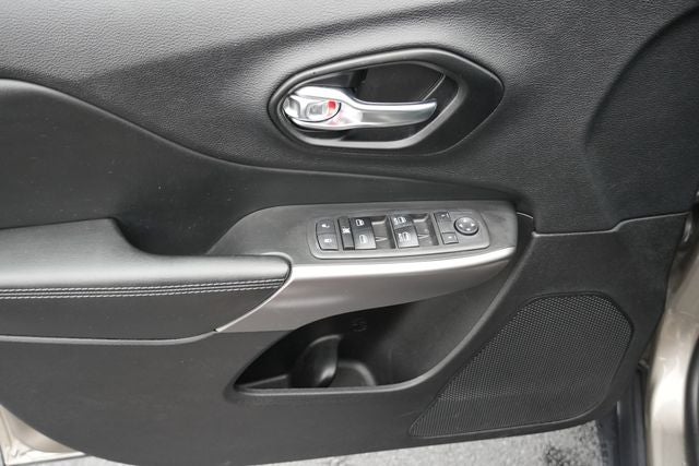 2021 Jeep Cherokee Latitude