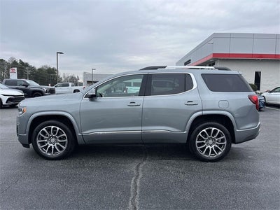 2023 GMC Acadia Denali