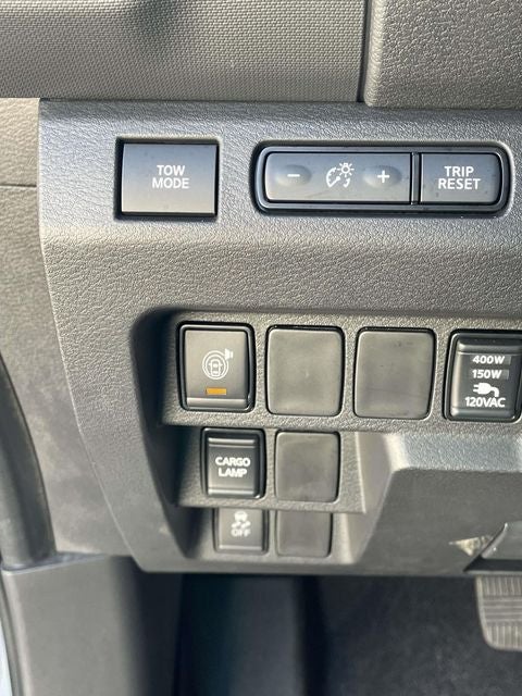 2024 Nissan Frontier PRO-X