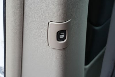2016 Chrysler Town & Country Touring-L