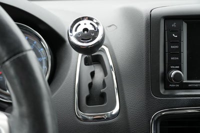 2016 Chrysler Town & Country Touring-L