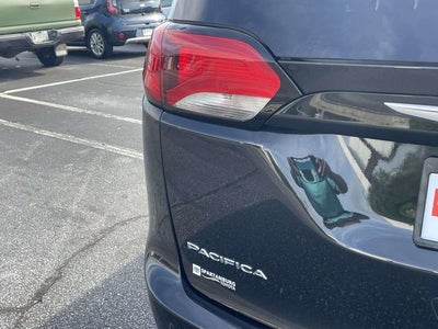2020 Chrysler Pacifica Touring L Plus