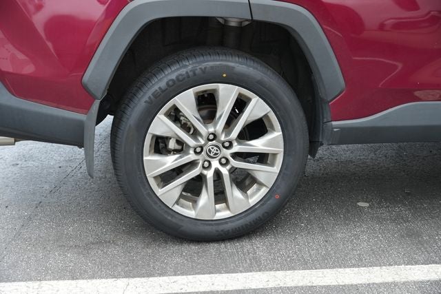 2024 Toyota RAV4 XLE Premium