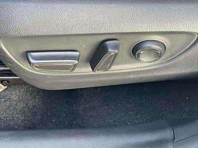 2019 Toyota RAV4 Hybrid XSE