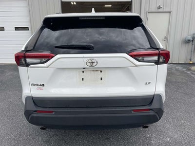 2021 Toyota RAV4 LE