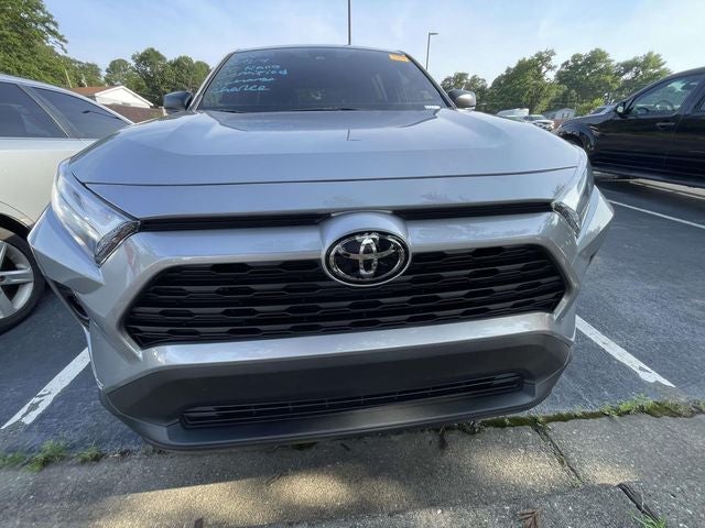 2025 Toyota RAV4 LE