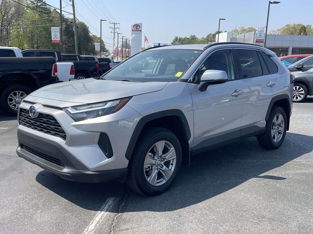 2024 Toyota RAV4 Hybrid XLE