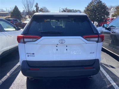 2021 Toyota RAV4 XLE