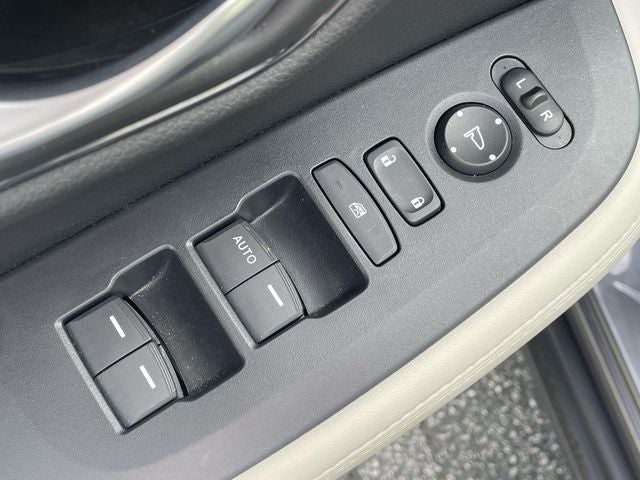2025 Honda HR-V LX