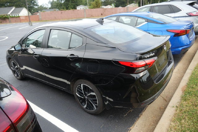 2025 Nissan Versa 1.6 SR