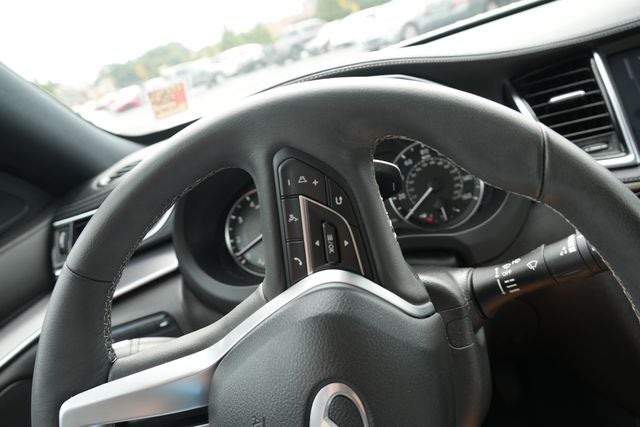 2023 INFINITI QX55 LUXE