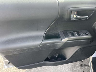 2022 Toyota Tacoma TRD Off-Road V6