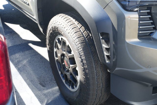 2026 Toyota Tacoma Hybrid TRD Off Road