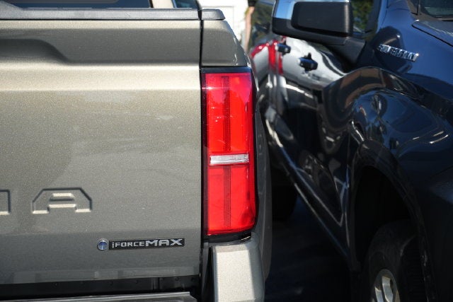 2026 Toyota Tacoma Hybrid TRD Off Road