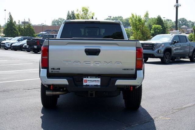 2026 Toyota Tacoma Hybrid TRD Off Road