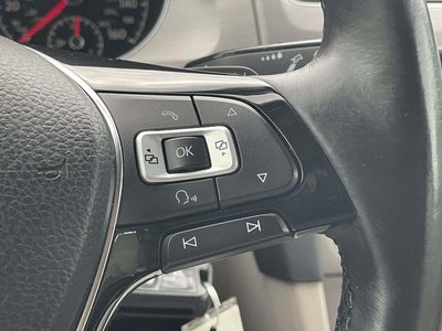 2017 Volkswagen Golf TSI S 4-Door