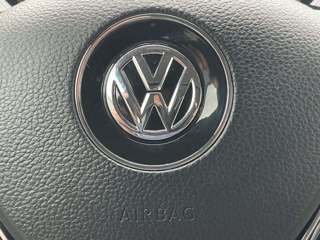 2017 Volkswagen Golf TSI S 4-Door