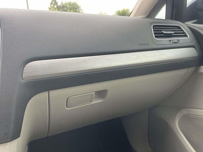 2017 Volkswagen Golf TSI S 4-Door
