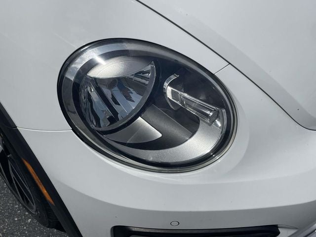 2016 Volkswagen Beetle 1.8T Dune