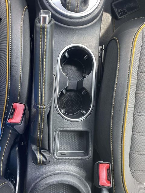 2016 Volkswagen Beetle 1.8T Dune
