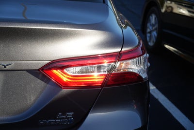 2018 Toyota Camry Hybrid LE