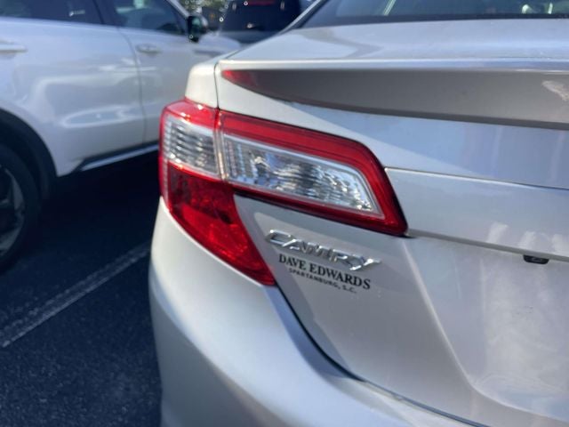 2014 Toyota Camry SE