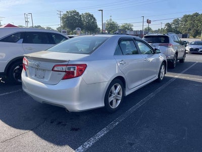 2014 Toyota Camry SE