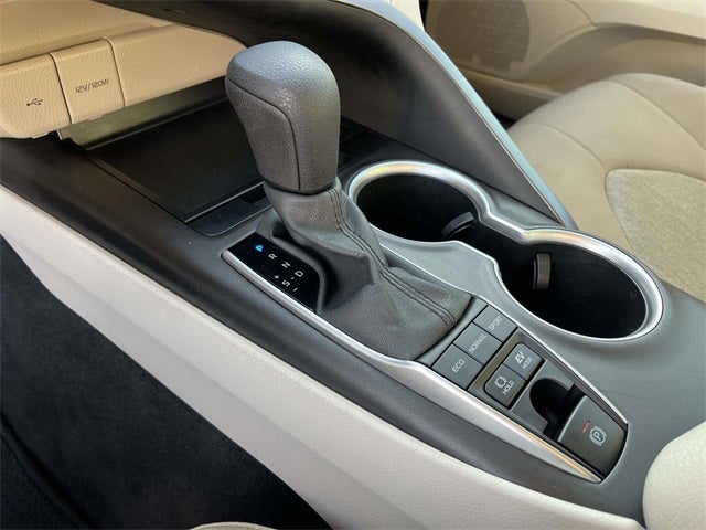 2021 Toyota Camry Hybrid LE