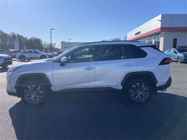2024 Toyota RAV4 Hybrid XLE Premium