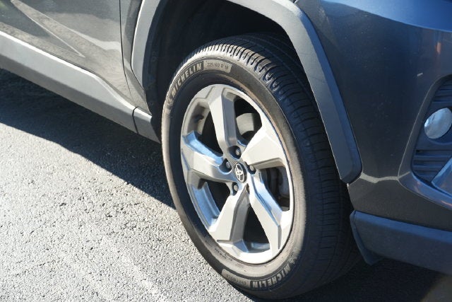 2021 Toyota RAV4 Hybrid XLE Premium