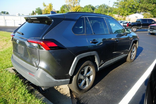 2021 Toyota RAV4 Hybrid XLE Premium