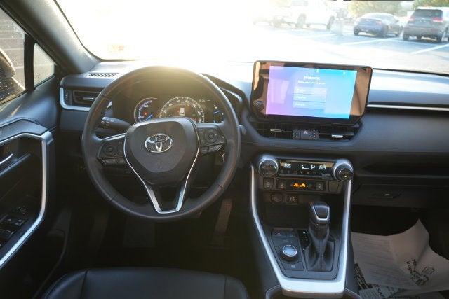 2025 Toyota RAV4 Hybrid XSE