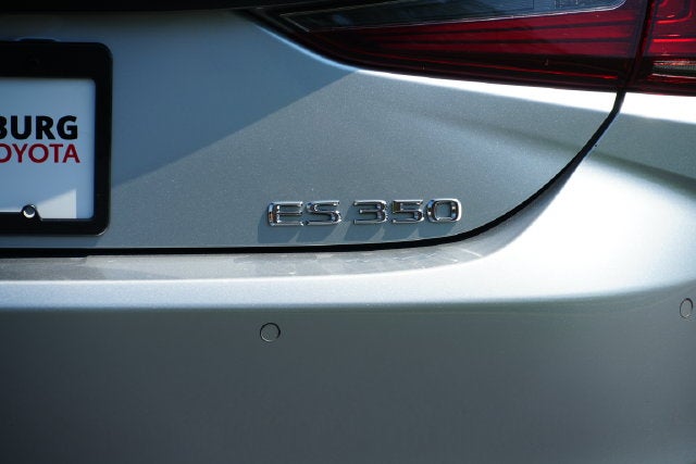 2022 Lexus ES 350