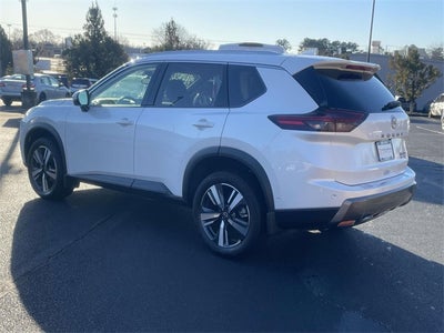 2025 Nissan Rogue SL