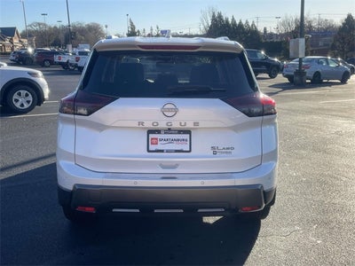2025 Nissan Rogue SL