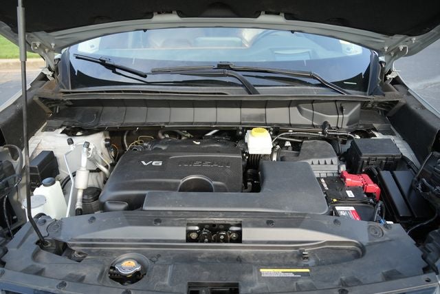 2022 Nissan Pathfinder Platinum