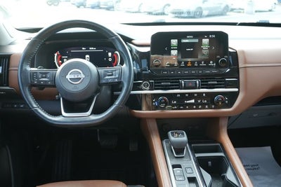 2022 Nissan Pathfinder Platinum