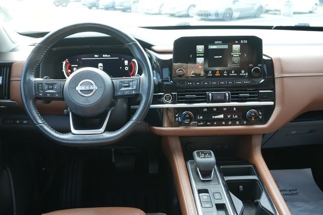 2022 Nissan Pathfinder Platinum