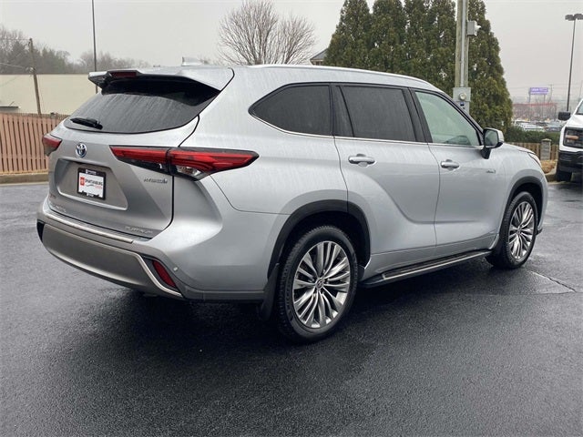 2020 Toyota Highlander Hybrid Platinum