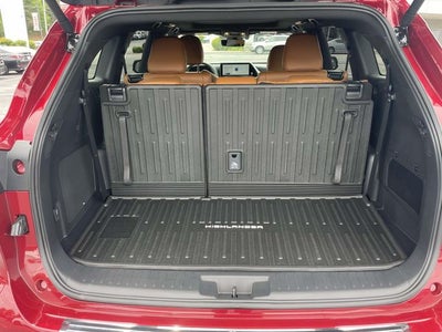 2026 Toyota Highlander Hybrid Platinum