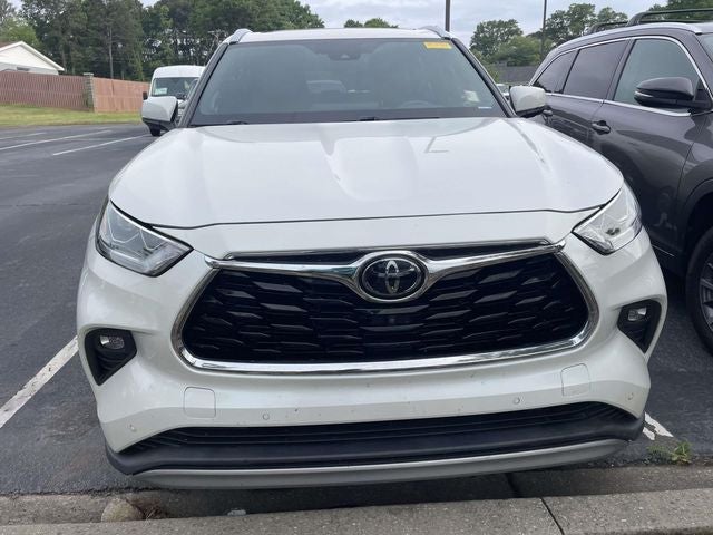 2021 Toyota Highlander Platinum