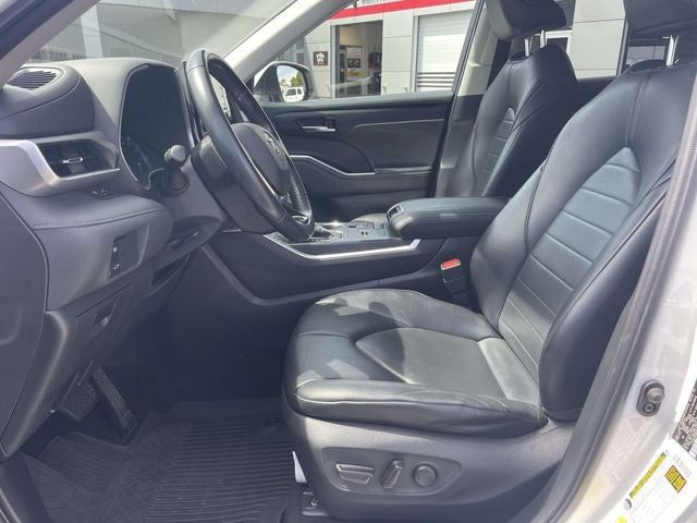 2021 Toyota Highlander Hybrid XLE