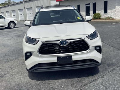 2021 Toyota Highlander Hybrid XLE