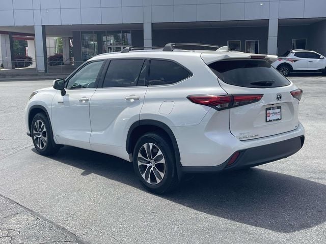 2021 Toyota Highlander Hybrid XLE