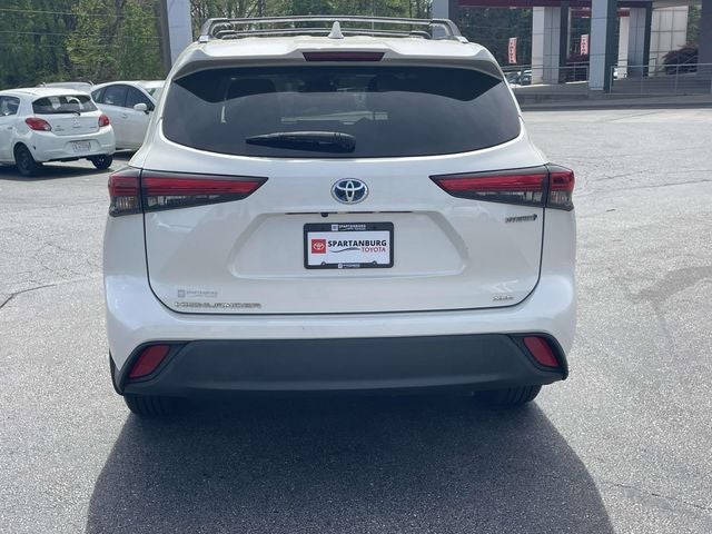 2021 Toyota Highlander Hybrid XLE