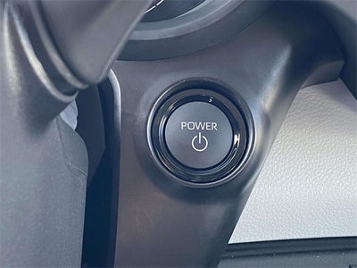 2025 Toyota Sienna LE 8 Passenger